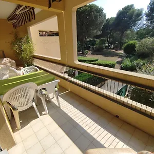  Appartement Boulouris, Estivales 2, 35m2 , 6 Couchages